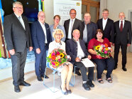 Edeltraud Stockmann, Werner Dorner und Beate Schlicker haben im Mittelpunkt bei der Staatsmedaillenverleihung in Heidenheim gestanden.